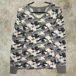 Lady Foot Locker Camo Long Sleeve Waffle Thermal Pullover Shirt Size XL